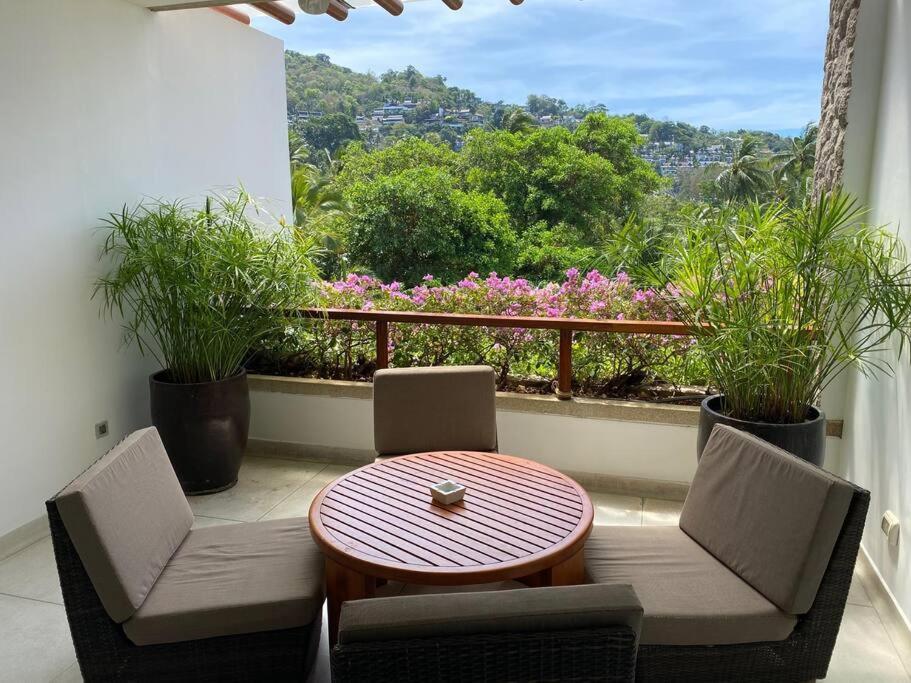 Beachfront 2 Bedroom Luxury Condo Chava Surin ภายนอก รูปภาพ