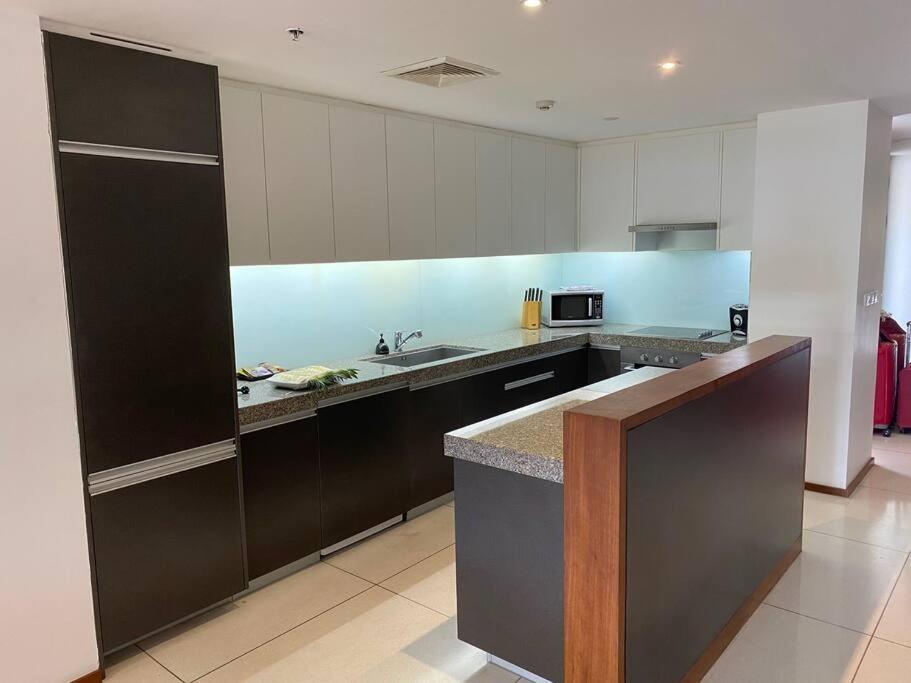 Beachfront 2 Bedroom Luxury Condo Chava Surin ภายนอก รูปภาพ