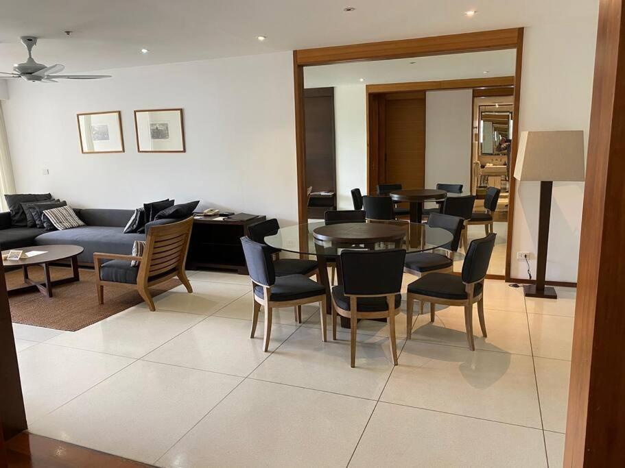 Beachfront 2 Bedroom Luxury Condo Chava Surin ภายนอก รูปภาพ